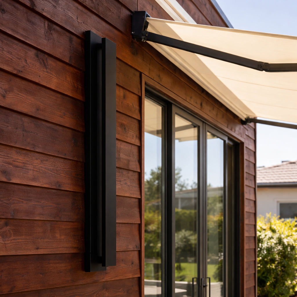 Obsidian Outdoor Wall Light