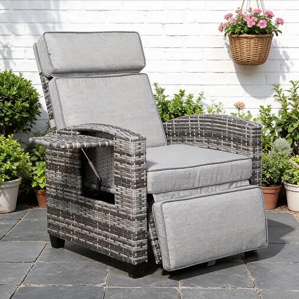 Outdoor Reclining Lounge Chair with Side Table