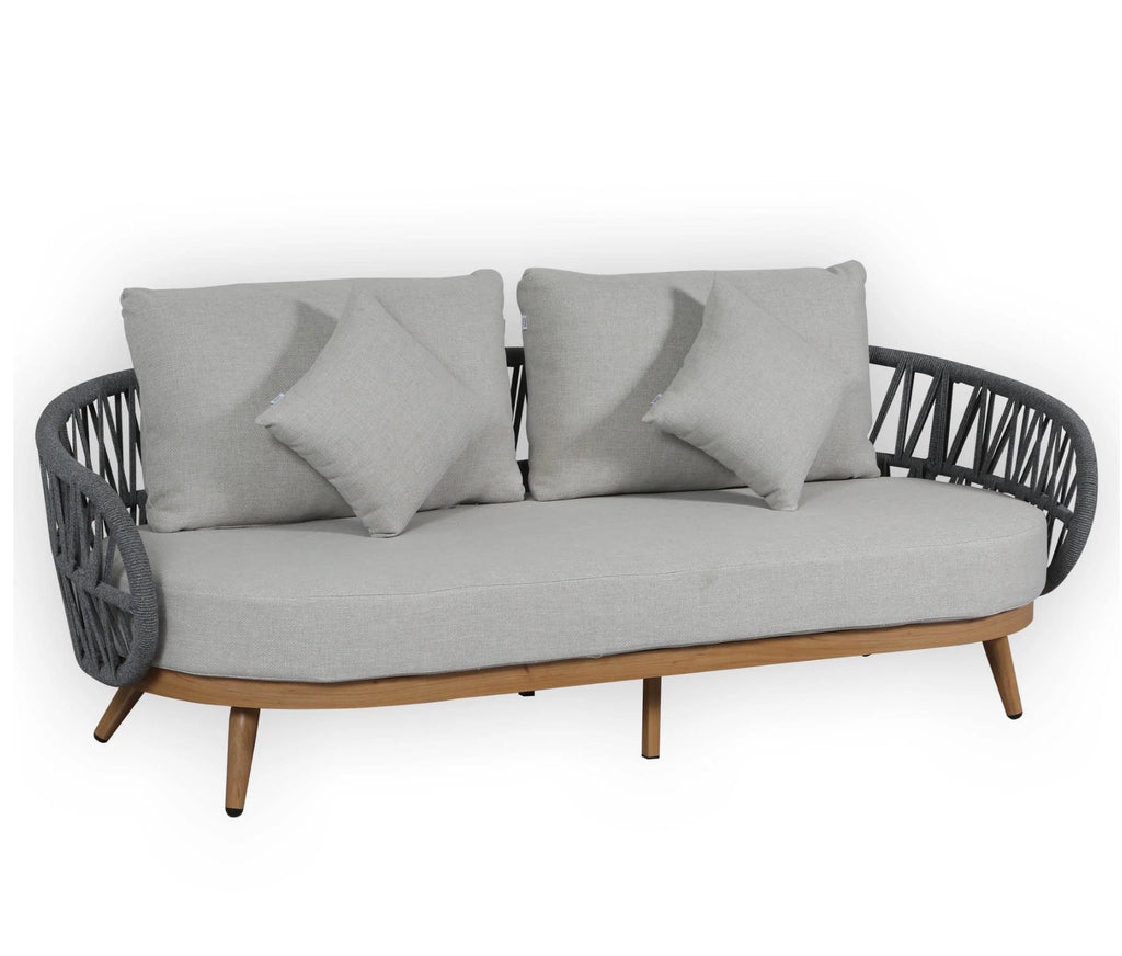 The Luna Garden Lounge Set